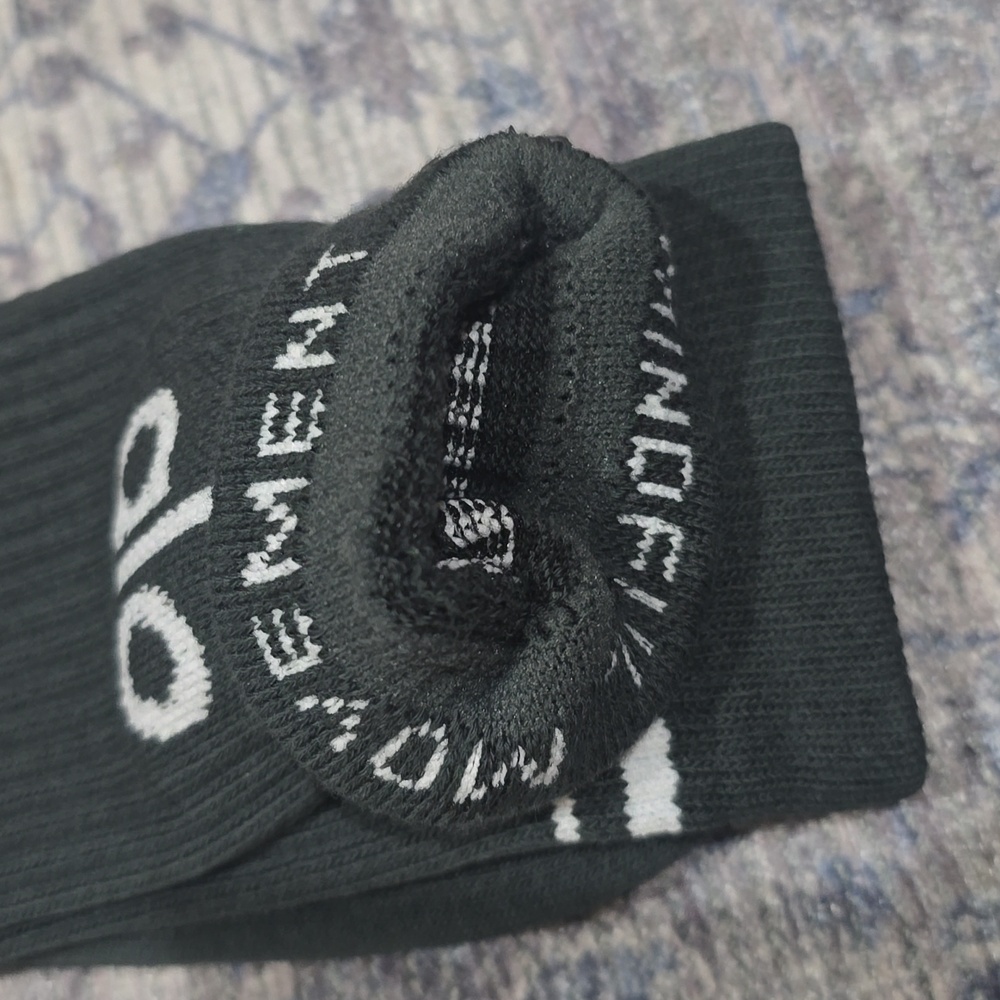 ALO Yoga Unisex Throwback Charcoal Green Athletic Socks Medium $34 - Picture 5 of 7